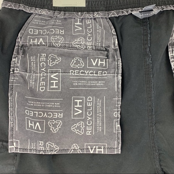 Van Heusen NWT Black 9.5” Cargo Shorts, 38 - Picture 9 of 15